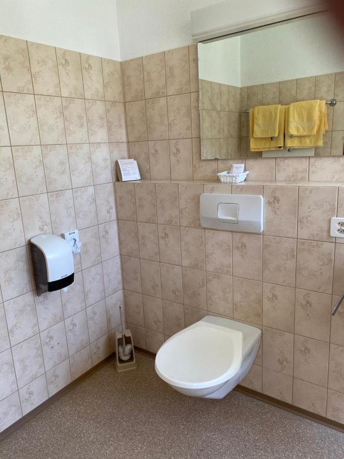 Langwies Gasthaus Edelweiss מראה חיצוני תמונה